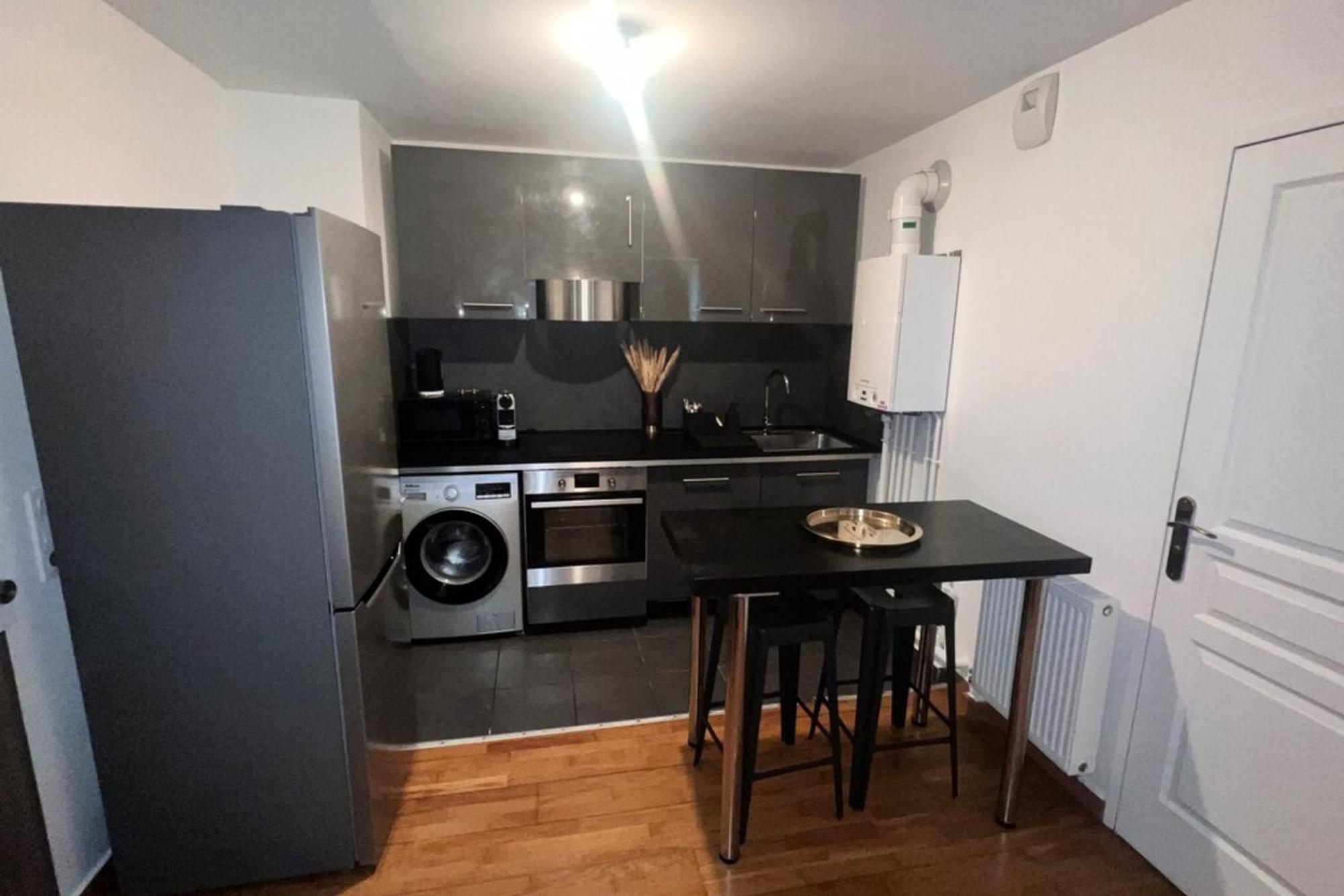 R02 Luxueux Gare Disney Paris Apartment Rosny-sous-Bois Exterior photo