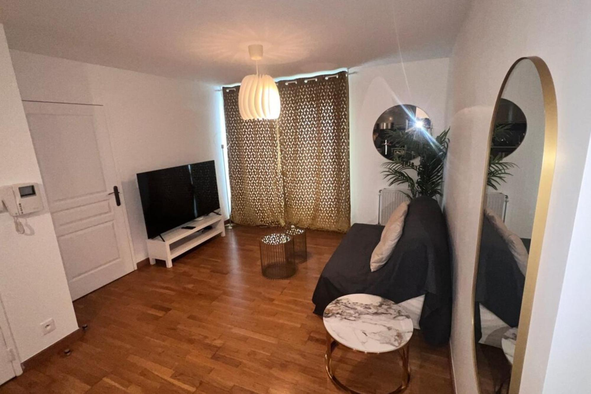 R02 Luxueux Gare Disney Paris Apartment Rosny-sous-Bois Exterior photo